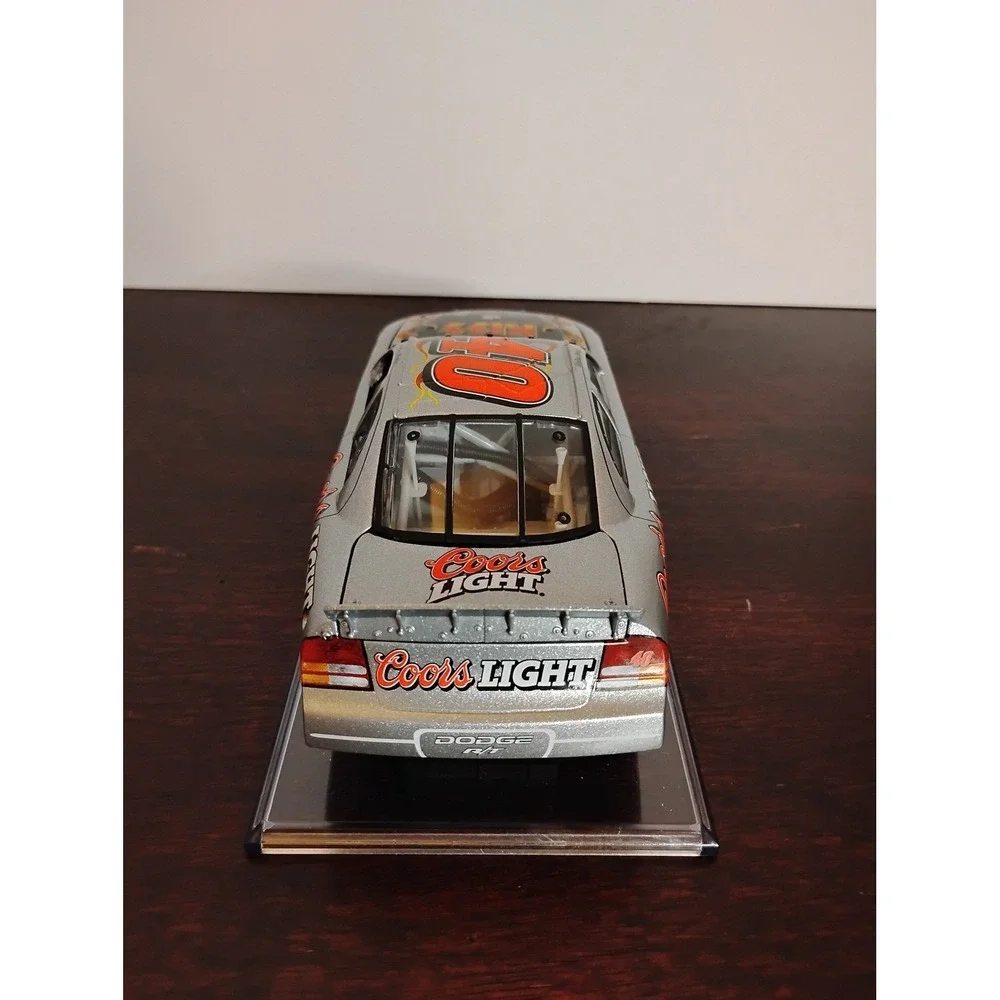 Sterling Marlin #40 Coors Light KISS 2001 Dodge Intrepid 1:24 Action Diecast Car